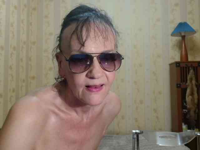 Valenttijm3851 webcam