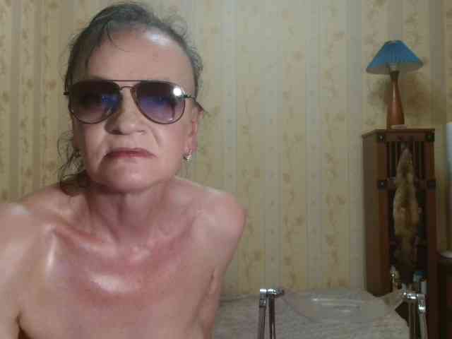 Valenttijm3851 webcam