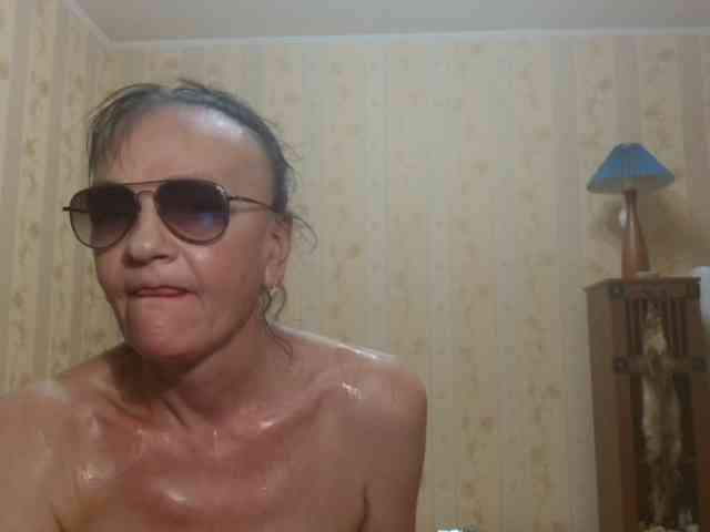 Valenttijm3851 webcam
