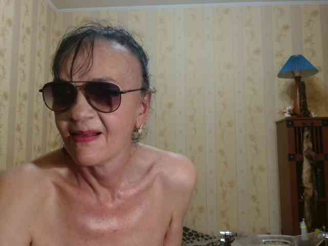 Valenttijm3851 webcam