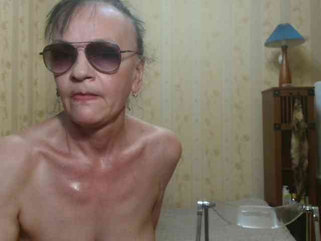 Valenttijm3851 webcam