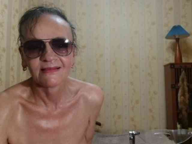 Valenttijm3851 webcam