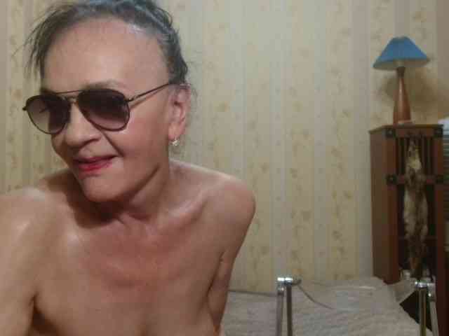 Valenttijm3851 webcam
