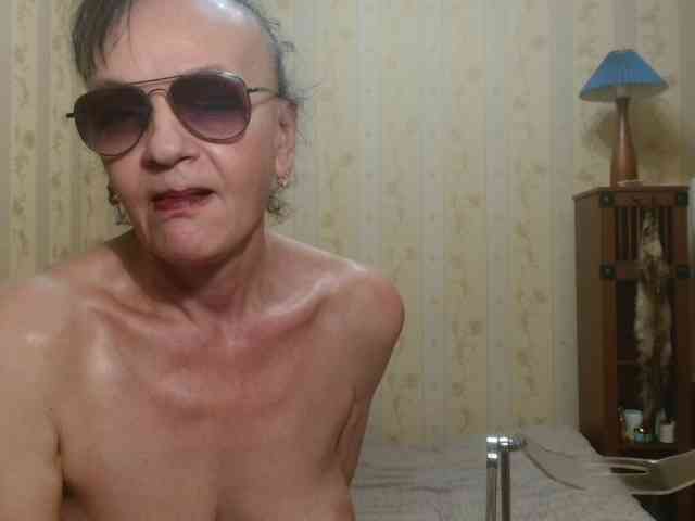 Valenttijm3851 webcam