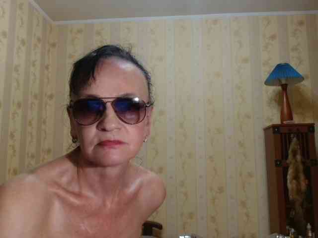 Valenttijm3851 webcam
