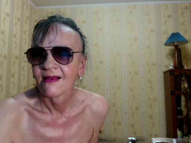 Valenttijm3851 webcam