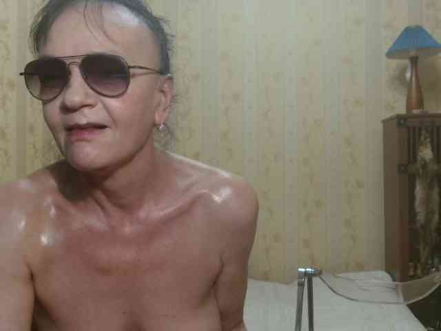 Valenttijm3851 webcam