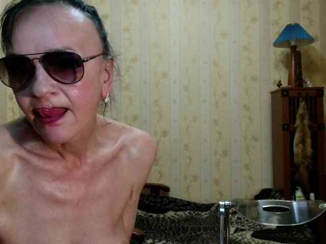 Valenttijm3851 webcam