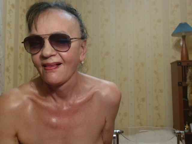 Valenttijm3851 webcam