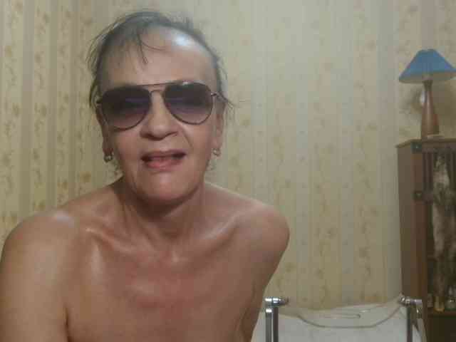 Valenttijm3851 webcam