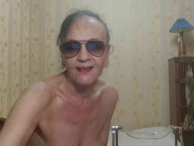 Valenttijm3851 webcam