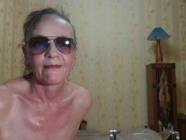Valenttijm3851 webcam