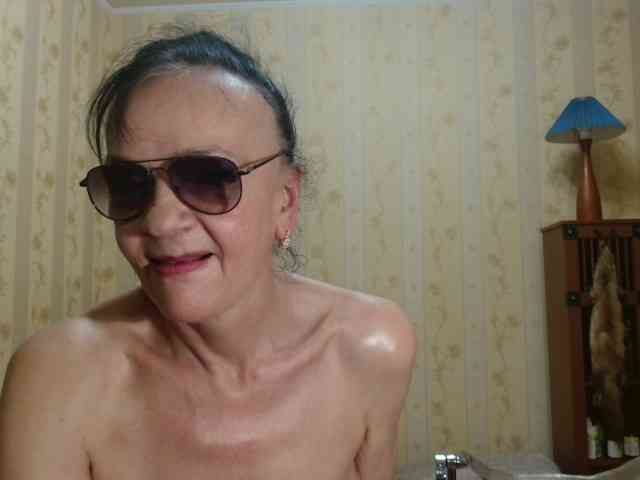Valenttijm3851 webcam