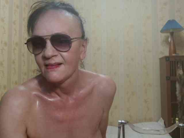 Valenttijm3851 webcam