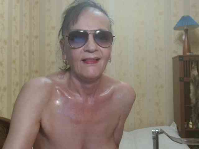 Valenttijm3851 webcam