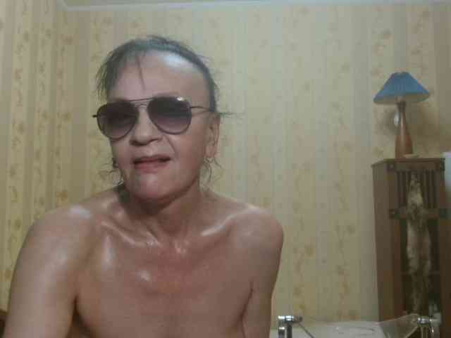 Valenttijm3851 webcam