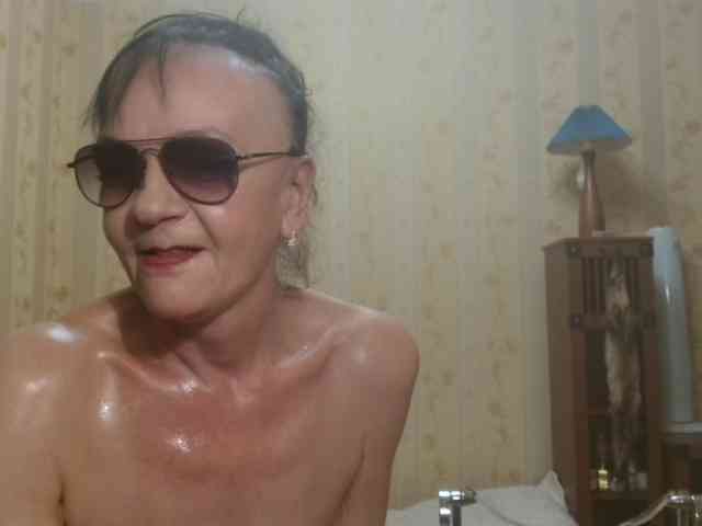 Valenttijm3851 webcam