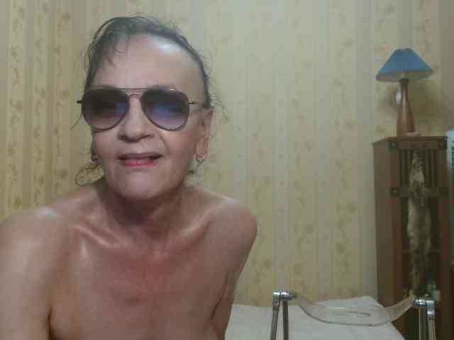 Valenttijm3851 webcam