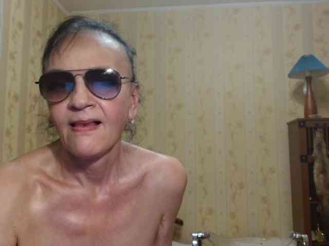 Valenttijm3851 webcam
