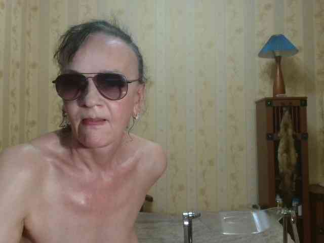 Valenttijm3851 webcam