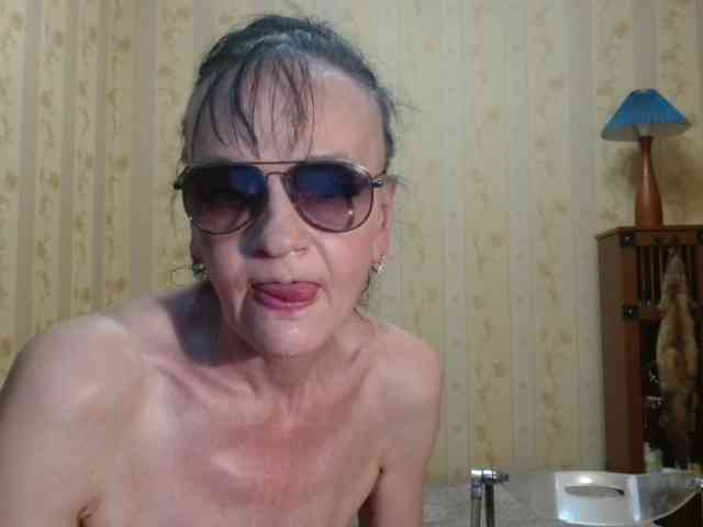 Valenttijm3851 webcam