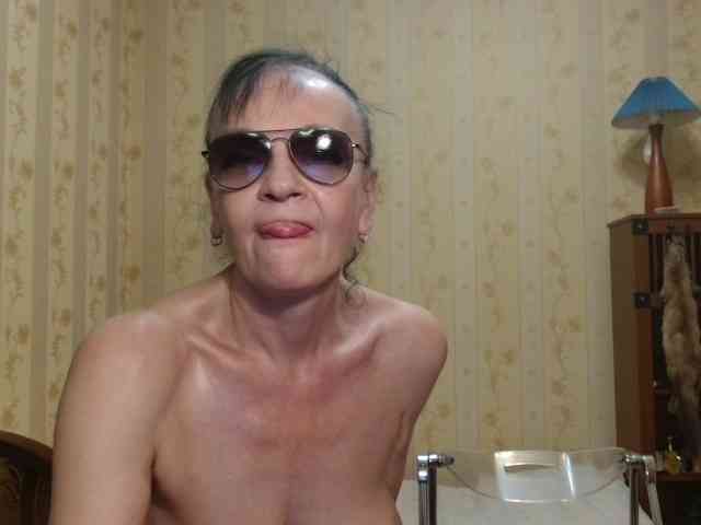 Valenttijm3851 webcam