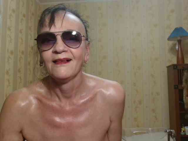 Valenttijm3851 webcam
