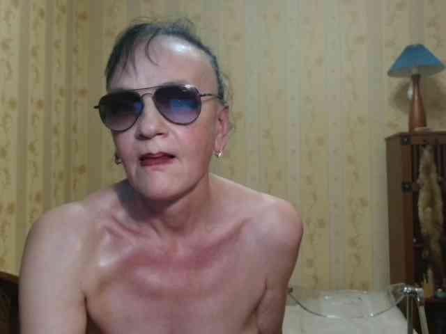 Valenttijm3851 webcam