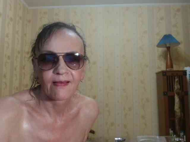 Valenttijm3851 webcam