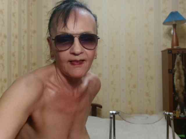 Valenttijm3851 webcam