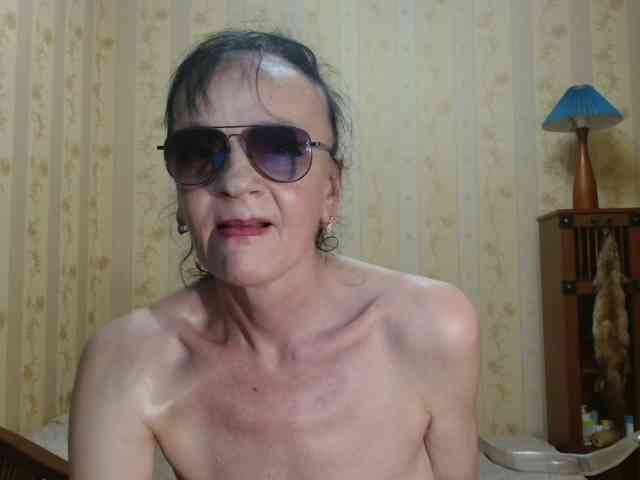 Valenttijm3851 webcam