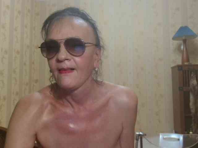 Valenttijm3851 webcam