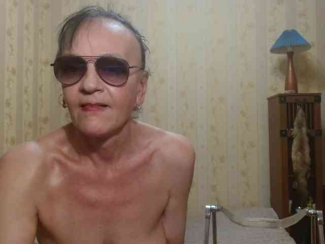 Valenttijm3851 webcam