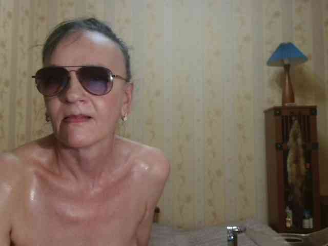 Valenttijm3851 webcam