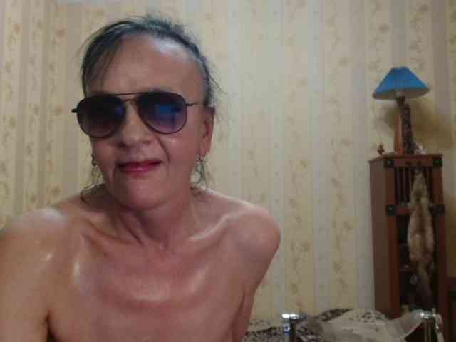 Valenttijm3851 webcam