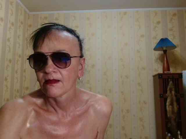 Valenttijm3851 webcam