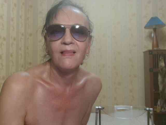 Valenttijm3851 webcam