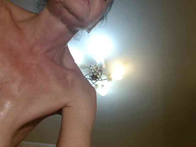 Valenttijm3851 webcam