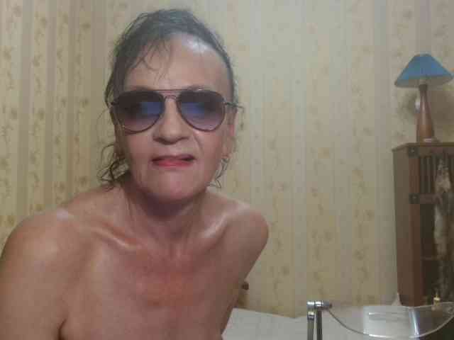 Valenttijm3851 webcam