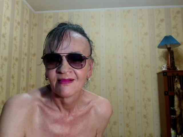 Valenttijm3851 webcam