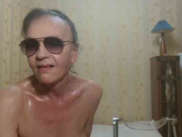 Valenttijm3851 webcam