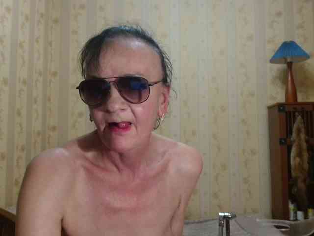 Valenttijm3851 webcam