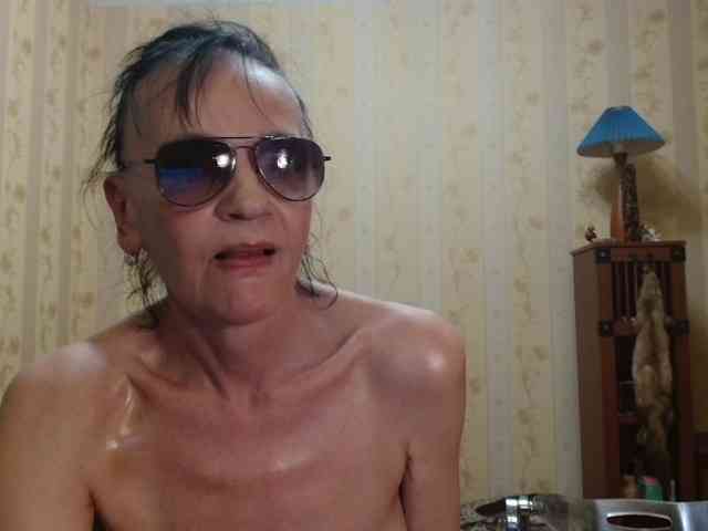 Valenttijm3851 webcam