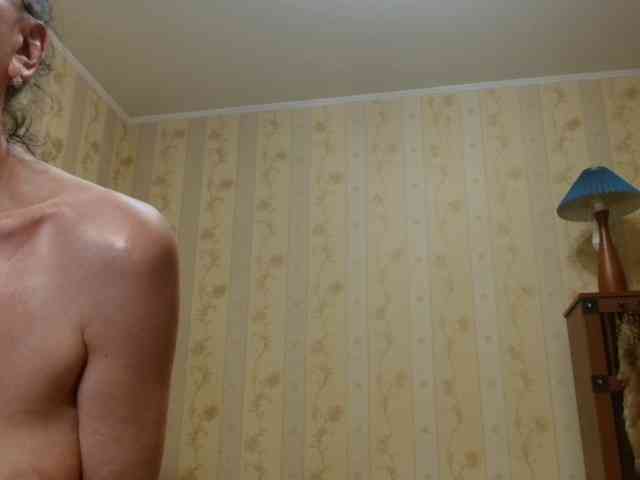 Valenttijm3851 webcam