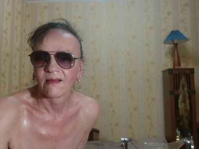 Valenttijm3851 webcam