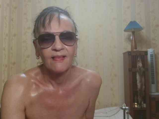 Valenttijm3851 webcam