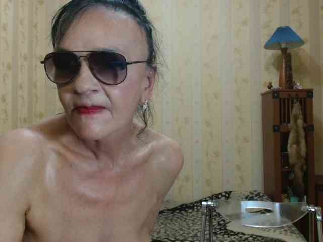 Valenttijm3851 webcam