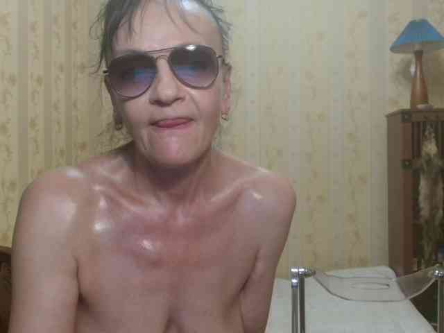 Valenttijm3851 webcam
