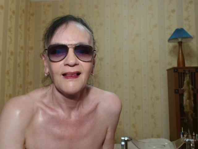 Valenttijm3851 webcam