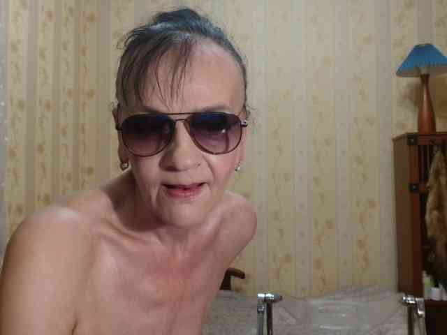 Valenttijm3851 webcam